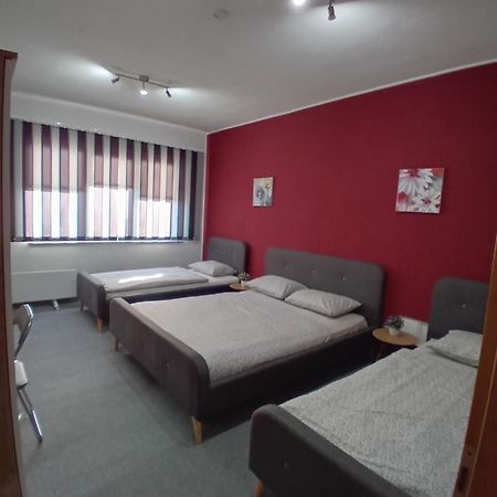 Hotel Pansion San Bihać Zewnętrze zdjęcie